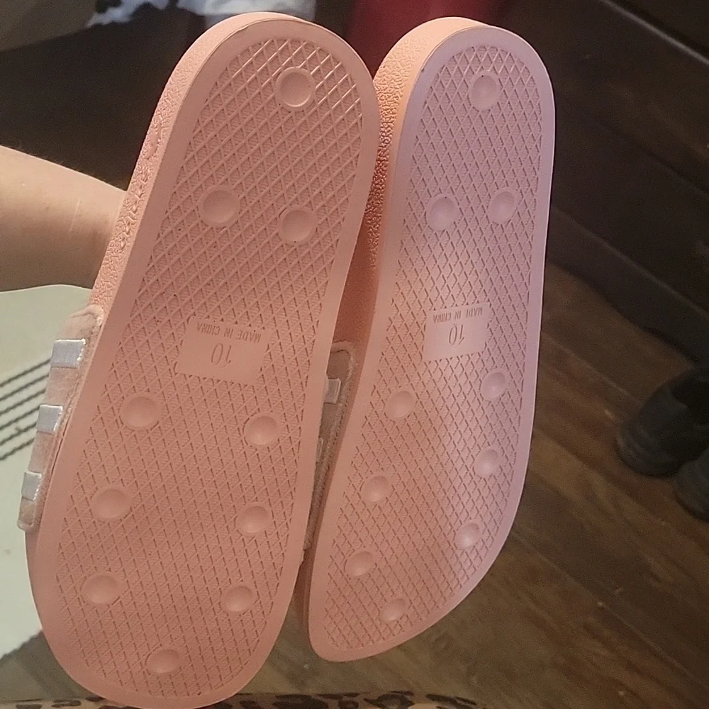 Pink Adidas Slides - Picture 4 of 4